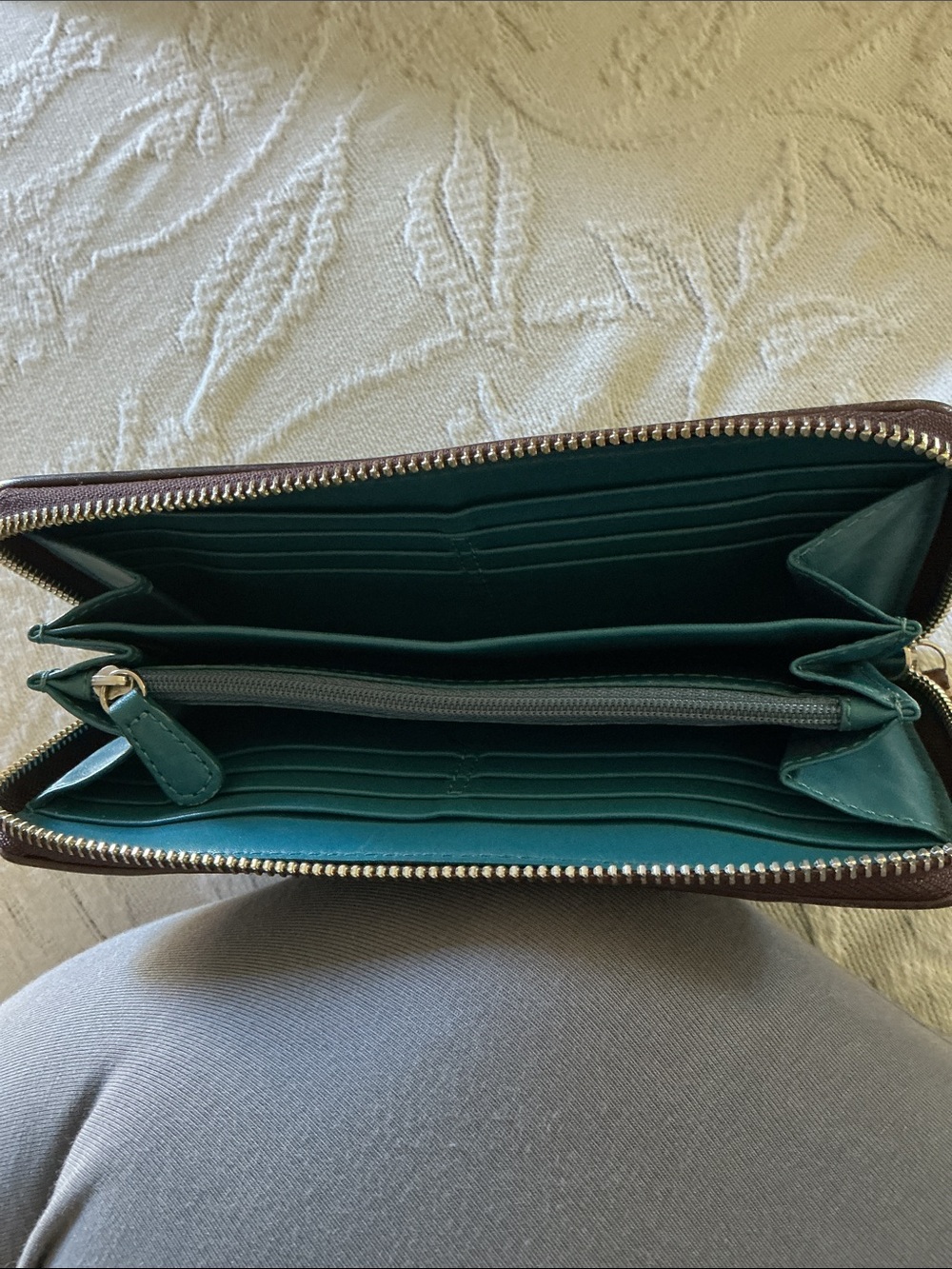 Coach shoulder bag with matching wallet, dark brown and dust bag. - Picture 9 of 12